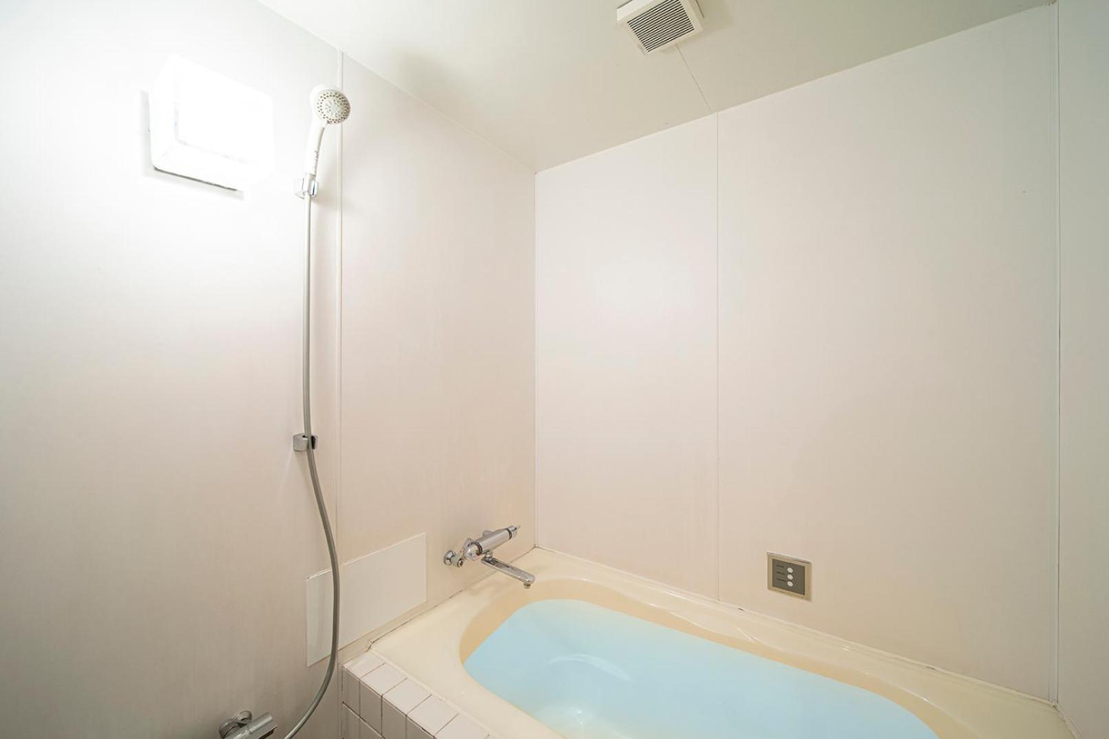 ホテル リベラル 男塾ホテルグループ (Adults Only) Кобе Екстер'єр фото