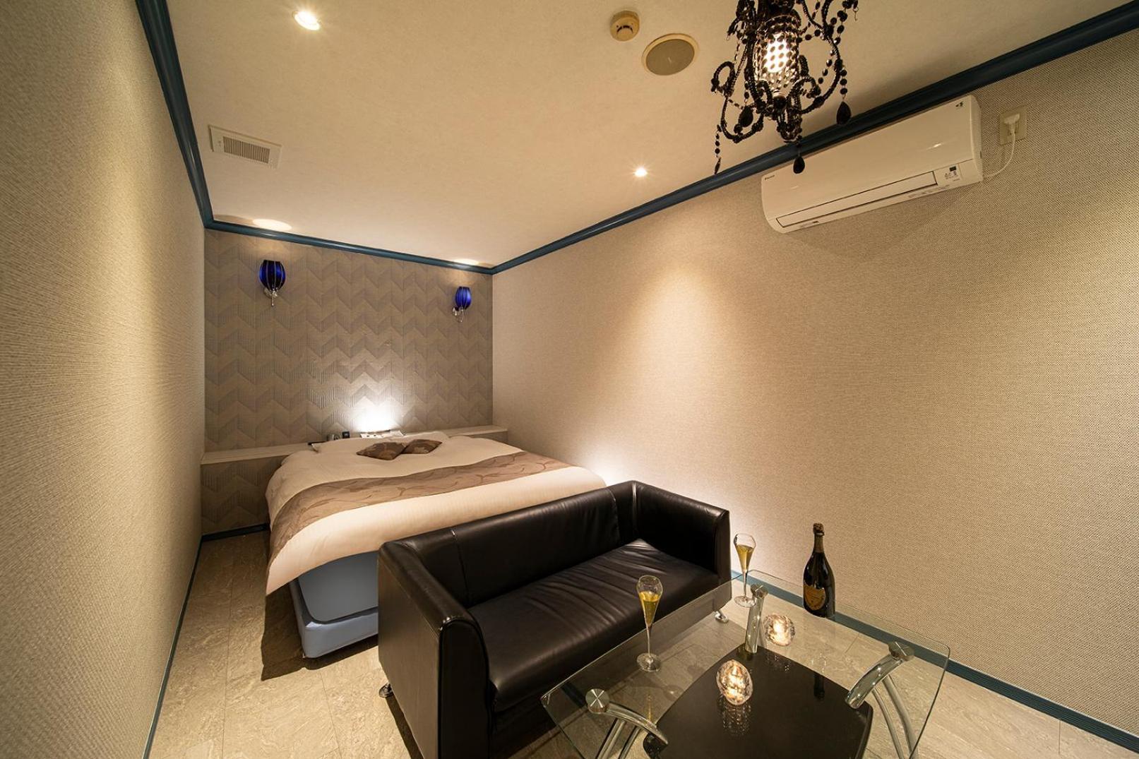 ホテル リベラル 男塾ホテルグループ (Adults Only) Кобе Екстер'єр фото