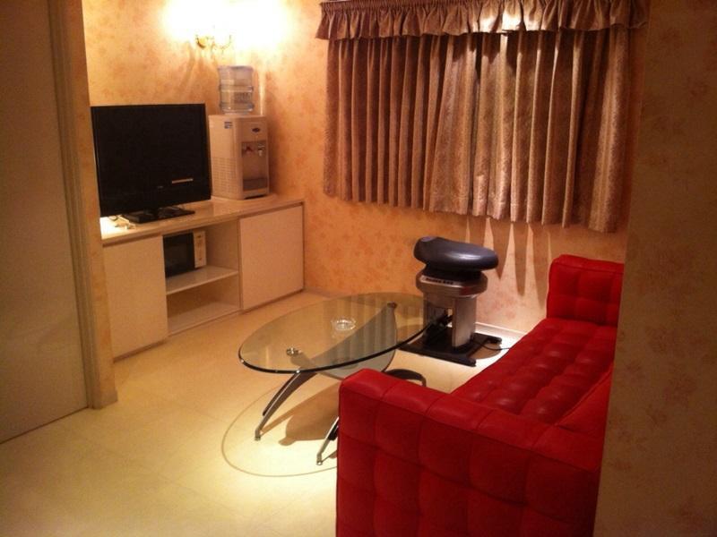 ホテル リベラル 男塾ホテルグループ (Adults Only) Кобе Екстер'єр фото